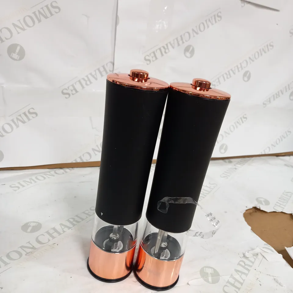 TOWER ELECTRIC SALT AND PEPPER MILL 