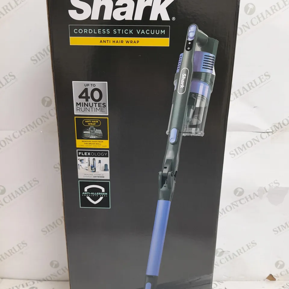 SHARK ANTI HAIR WRAP CORDLESS VACUUM CLEANER IZ202UK