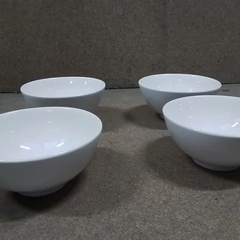 BOX CONTAINING 10 PORCELAIN BOWLS