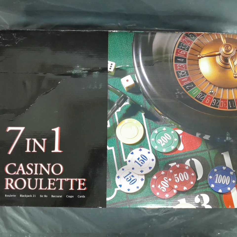 BOXED UNBRANDED 7 IN 1 CASINO ROULETTE