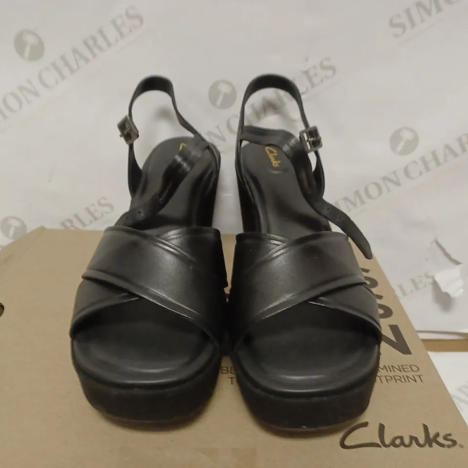 CLARK MARITSA 70 STRAP HEELS IN BLACK LEATHER - 7 UK