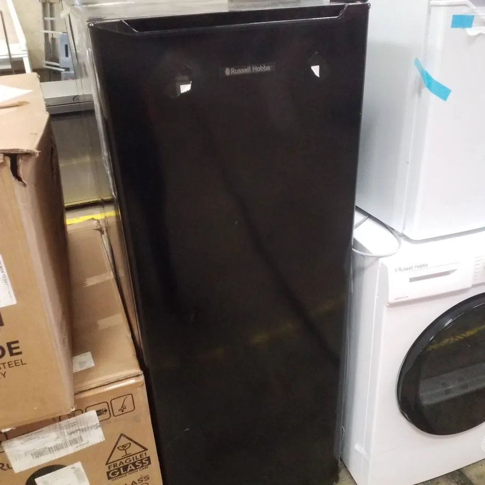 RUSSELL HOBBS RH143FZ552E1B 143CM SMALL UPRIGHT FREEZER - BLACK