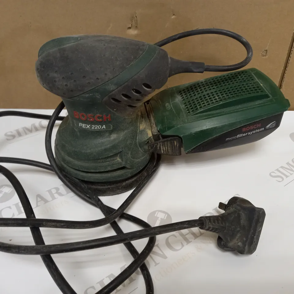 BOSCH PEX 220A ORBIT SANDER