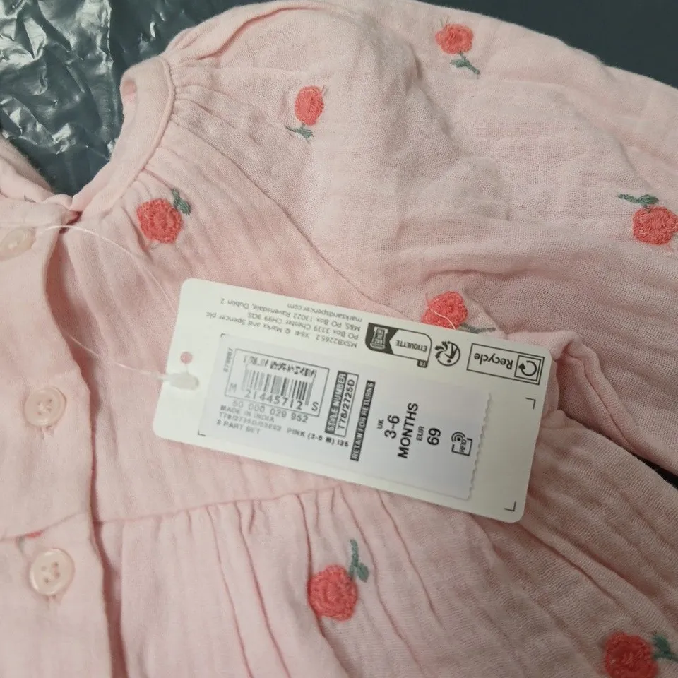 M&S PURE COTTON BABY PINK TOP WITH ROSE PRINT AND SHORTS  – 3-6 MONTHS 