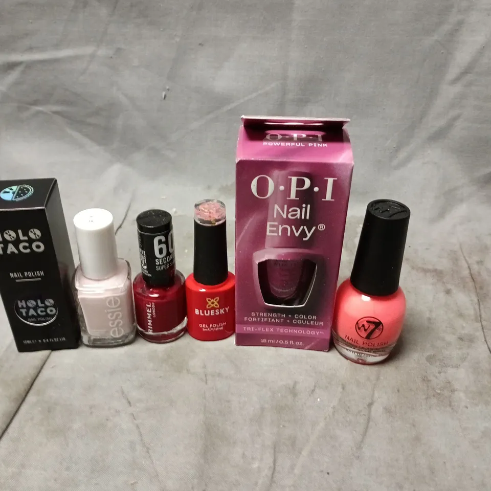 APPROXIMATELY 20 BOTTLES OF NAIL VARNISH TO INCLUDE HOLO TACO, ESSIE AND OPI