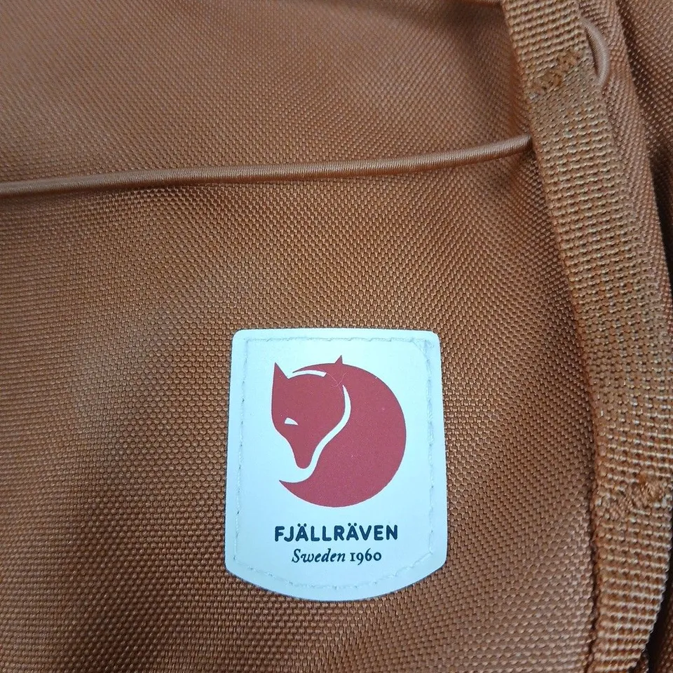 FJÄLLRÄVEN SKULE 28 BACKPACK – TERRACOTTA BROWN