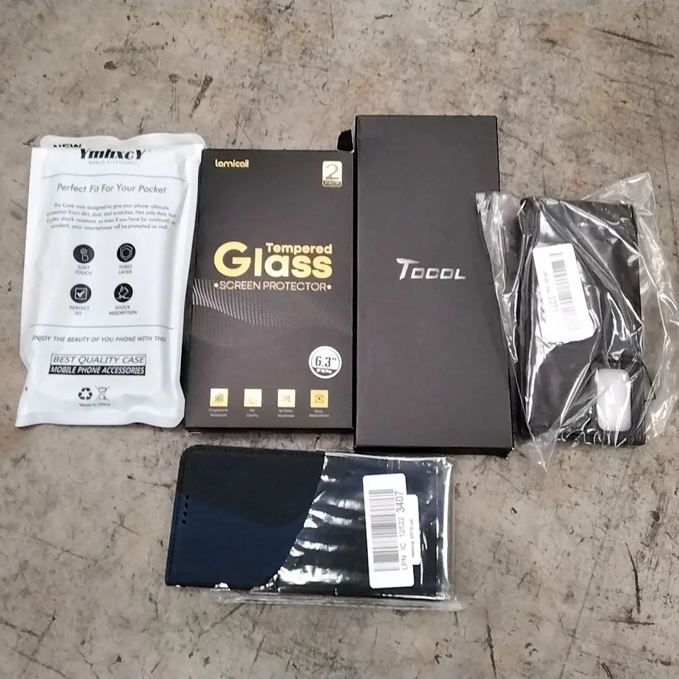 PALLET TO CONTAIN A LARGE QUANTITY OF PHONE PROTECTION PRODUCTS TO INCLUDE PHONE CASES AND SCREEN PROTECTORS // MODELS, SIZES AND BRANDS VARY 