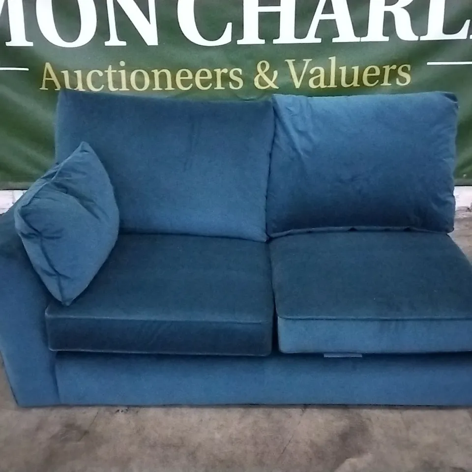 QUALITY BRITISH DESIGNER BLUE PLUSH FABRIC SOFA SECTION