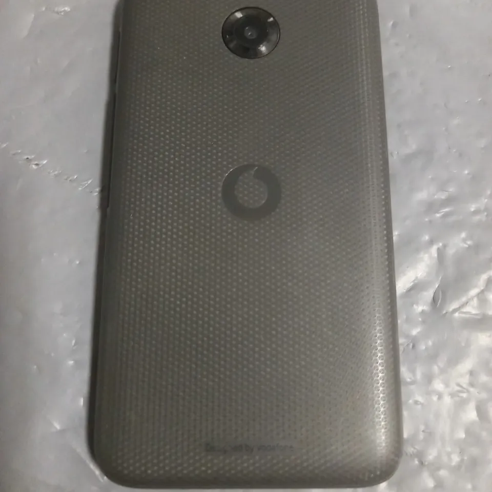 VODAFONE VFD 300 SMARTPHONE 