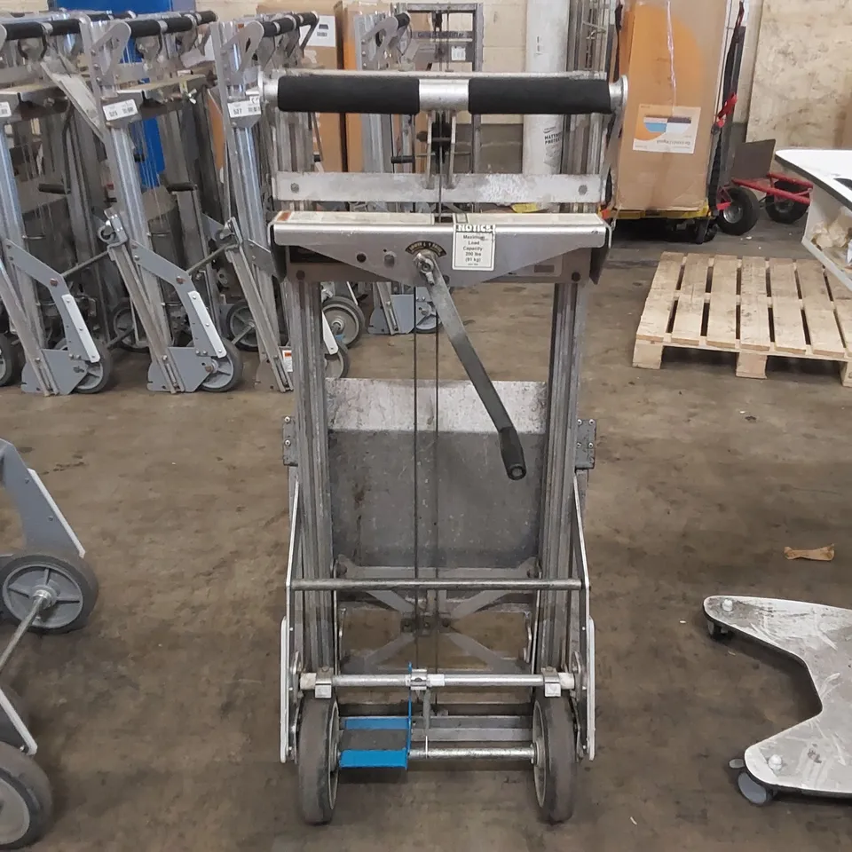 GENIE LL5 LOAD LIFTER