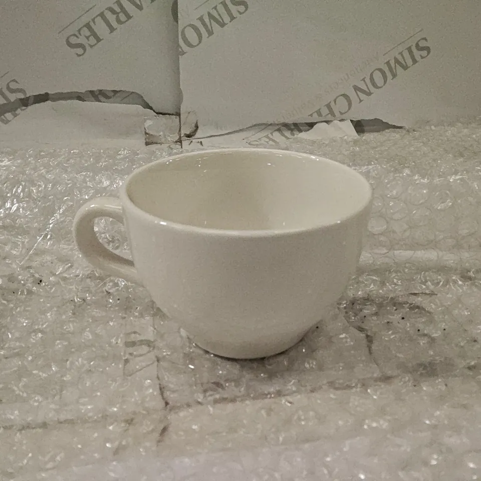 PURE WHITE UTOPIA SET OF 4 MUGS