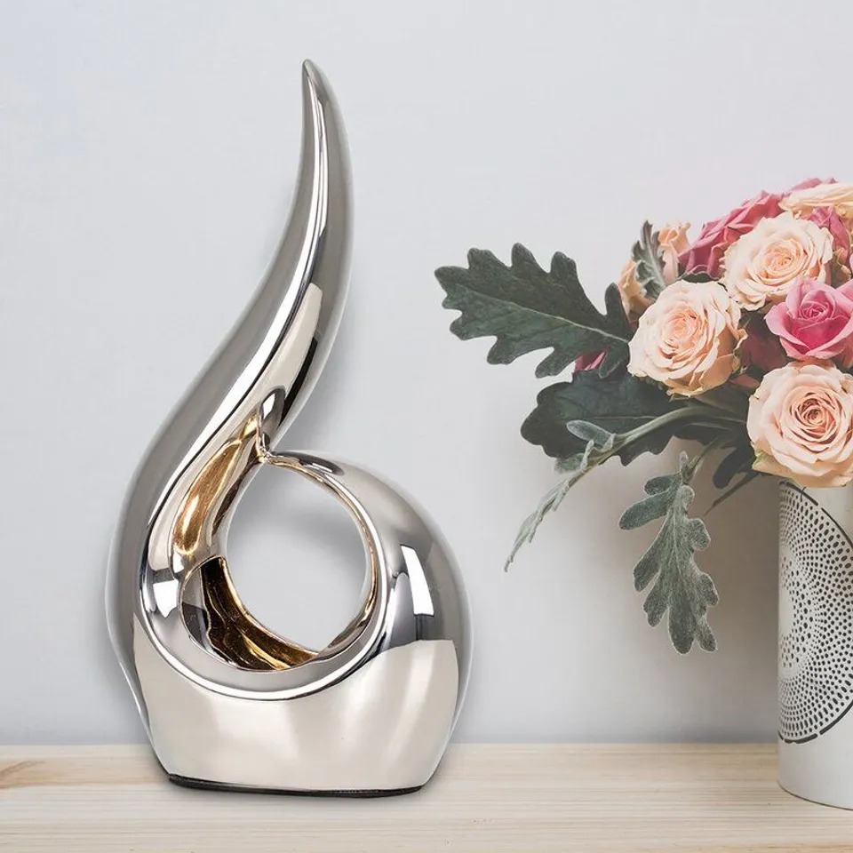 HUMAIRA SCULPTURE BASE FINISH CHROME 