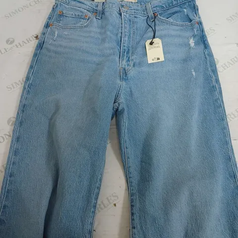 LEVI'S RIBCAGE BELL LIGHT DENIM JEANS - 32W 32L