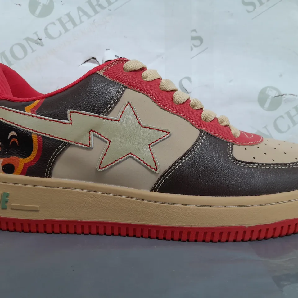 PAIR OF BAPE TRAINERS IN BEIGE/BROWN/RED US SIZE 9.5