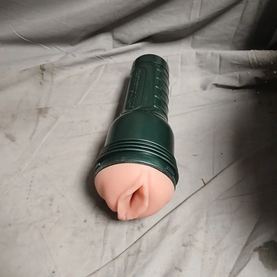 FLESHLIGHT HERO – MALE SEX TOY