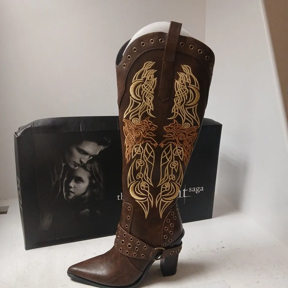 BOXED KOI X THE TWILIGHT CHILDREN OF THE MOON COWBOY BOOTS - SIZE UK 5