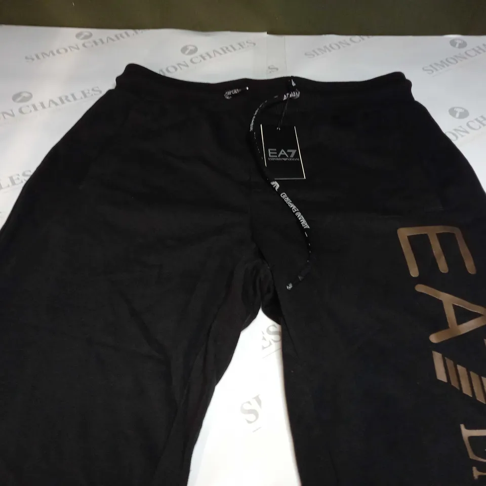 EMPORIO ARMANI LOGO JOGGERS IN BLACK - LARGE