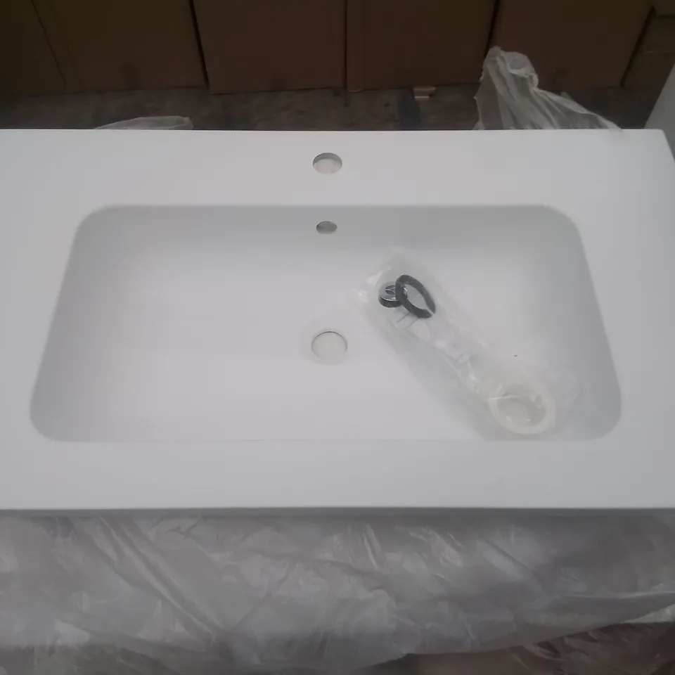 CAST 1-TAP BASIN - SIZE UNSPECIFIED 