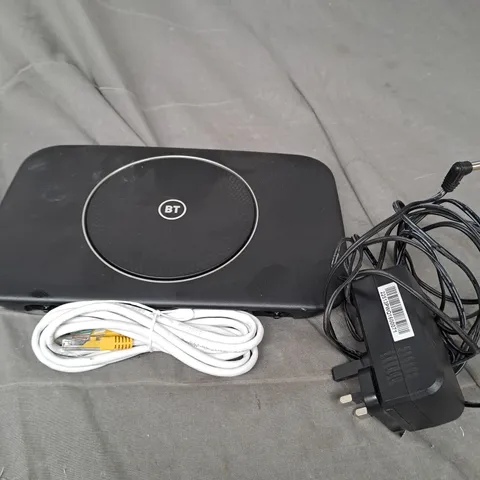 APPROXIMATELY 15 ASSORTED ELECTRICAL PRODUCTS TO INCLUDE TELEPHONE CABLE, BT HUB AND A POWER PLUG