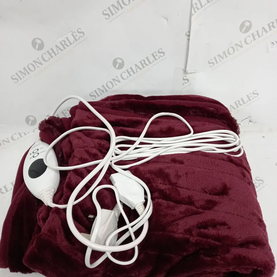BOXED COZEE HOME HEATED THROW IN PLUM 