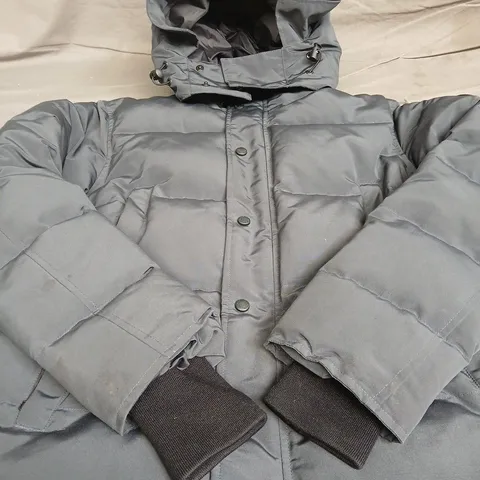 CANADA GOOSE PADDED COAT - SIZE SMALL