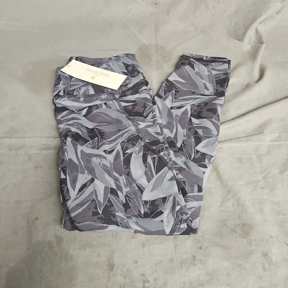 SWEATY BETTY POWER 7/8 WORKOUT LEGGINGS IN BLACK WILLOW PRINT SIZE S