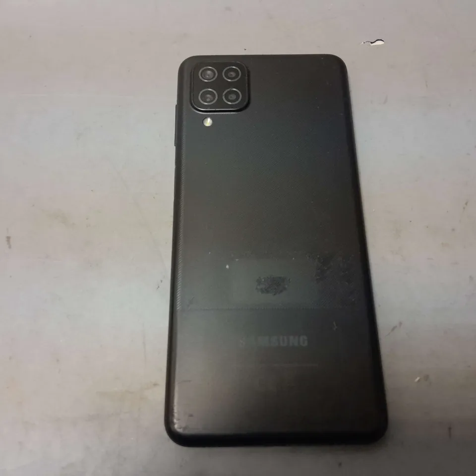 SAMSUNG A12