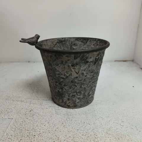 HEAVEN SENDS METAL POT WITH BIRD DECO BOXED