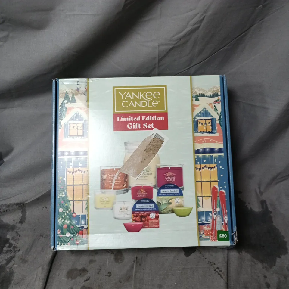 YANKEE CANDLE LIMITED EDITION GIFT SET – ASSORTED SCENTED CANDLES, BOXED 