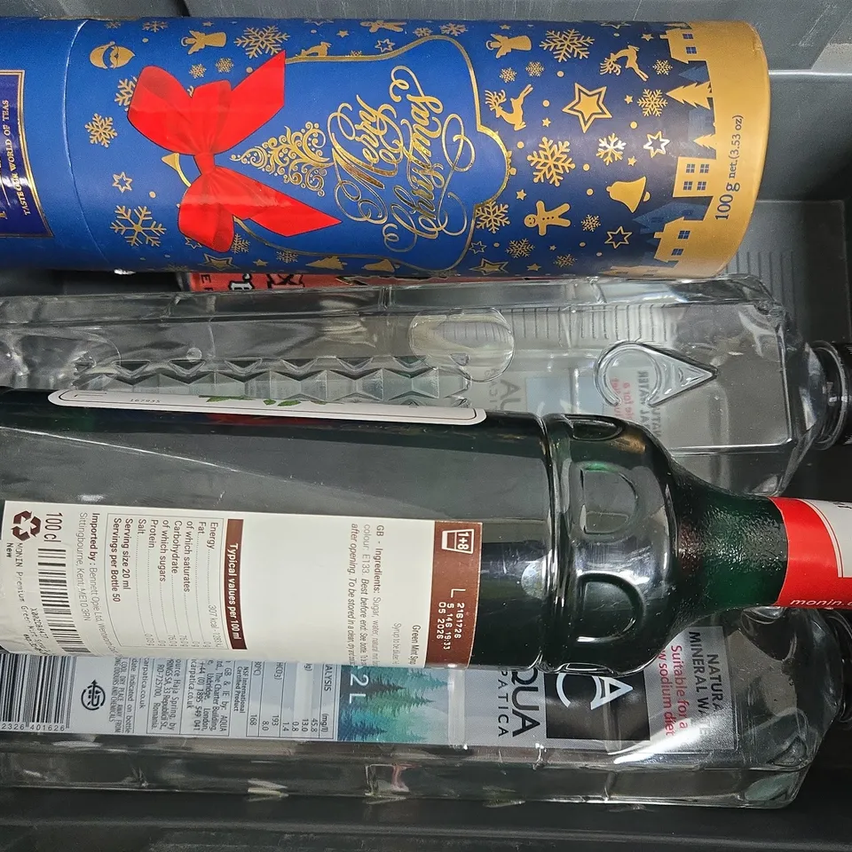 APPROXIMATELY 8 ASSORTED FOOD AND DRINK ITEMS TO INCLUDE MONSTER PUNCH, FANTA, ETC