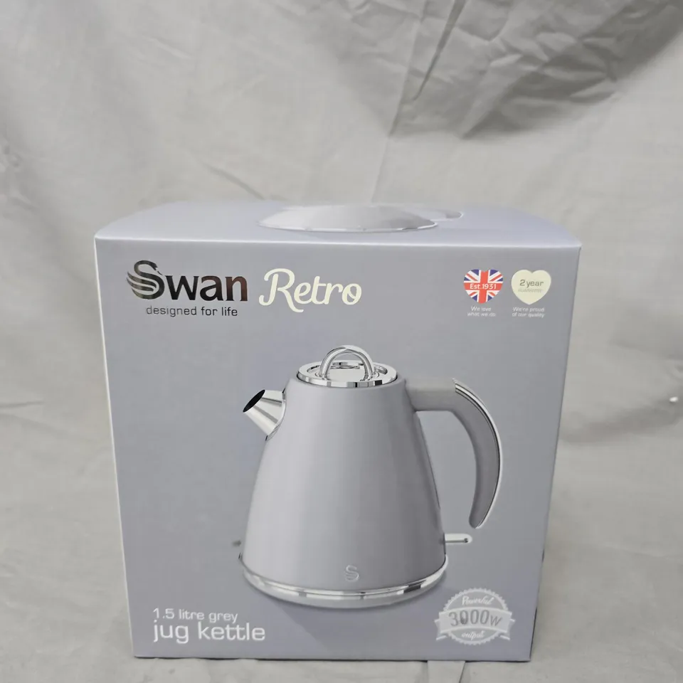 SWAN RETRO 1.5 LITRE JUG KETTLE – GREY