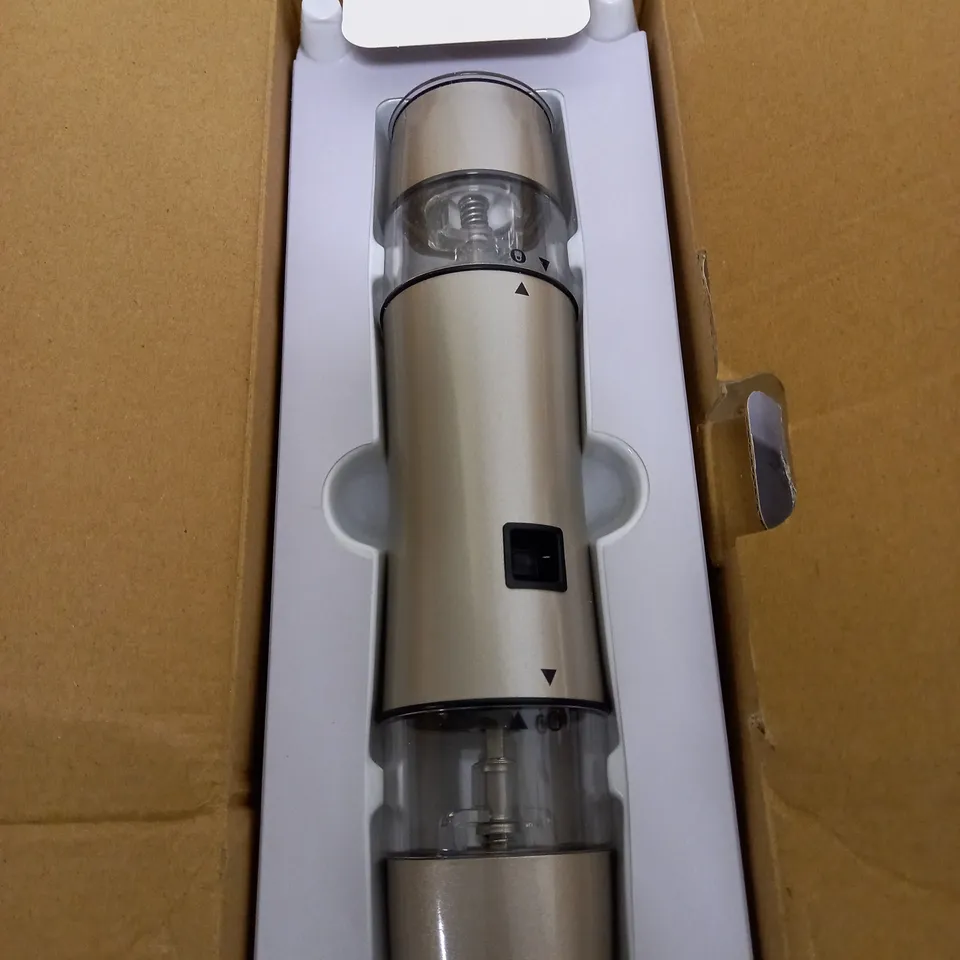 CUISINART STYLE COLLECTION RECHARGEABLE SEASONING MILL