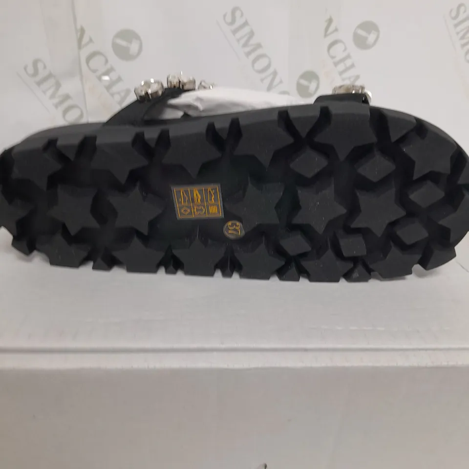 UNBOXED MODA IN PELLE SLIDE SANDAL JEWELLED SIZE 4