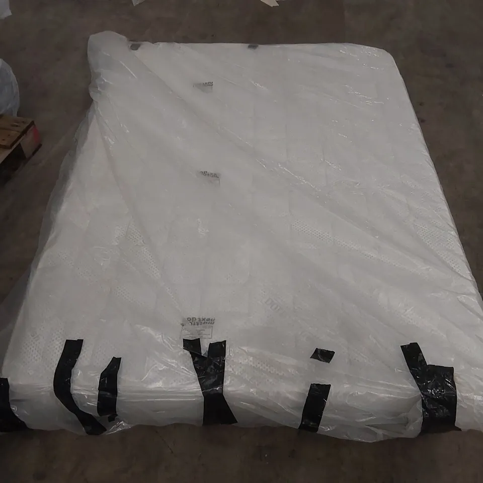 QUALITY BAGGED DORMEO MEMORY FRESH DELUXE FOAM MATTRESS - 135CM DOUBLE