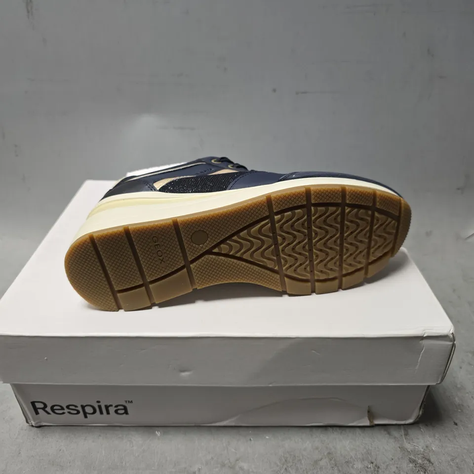 BOXED GEO D ZOSMA A NAPPA TRAINERS - UK 5