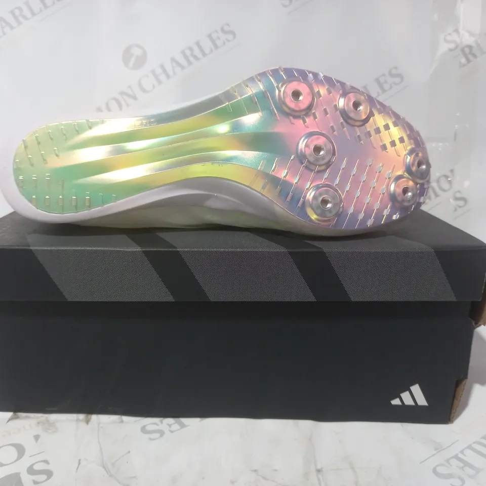 BOXED PAIR OF ADIDAS ADIZERO PRIME SP 2 SHOES IN WHITE/GREEN UK SIZE 6