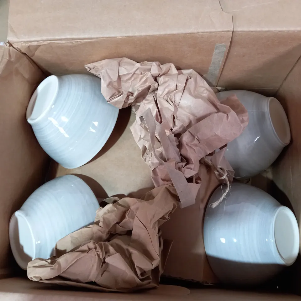 BOXED HARMONY SPINWASH DINNER SET - GREY RRP £48