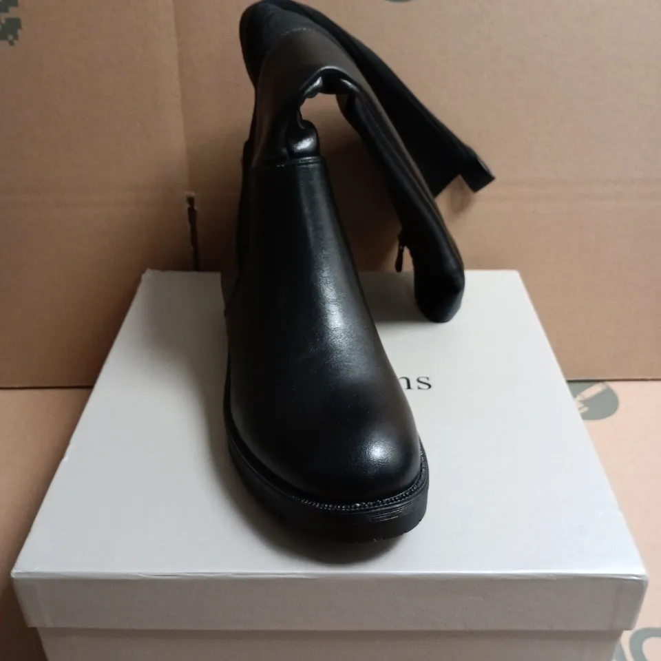 BOXED PAIR OF SIXTH SENSE PARIS BLACK LEATHER CHELSEA-STYLE ANKLE BOOTS - UK 5