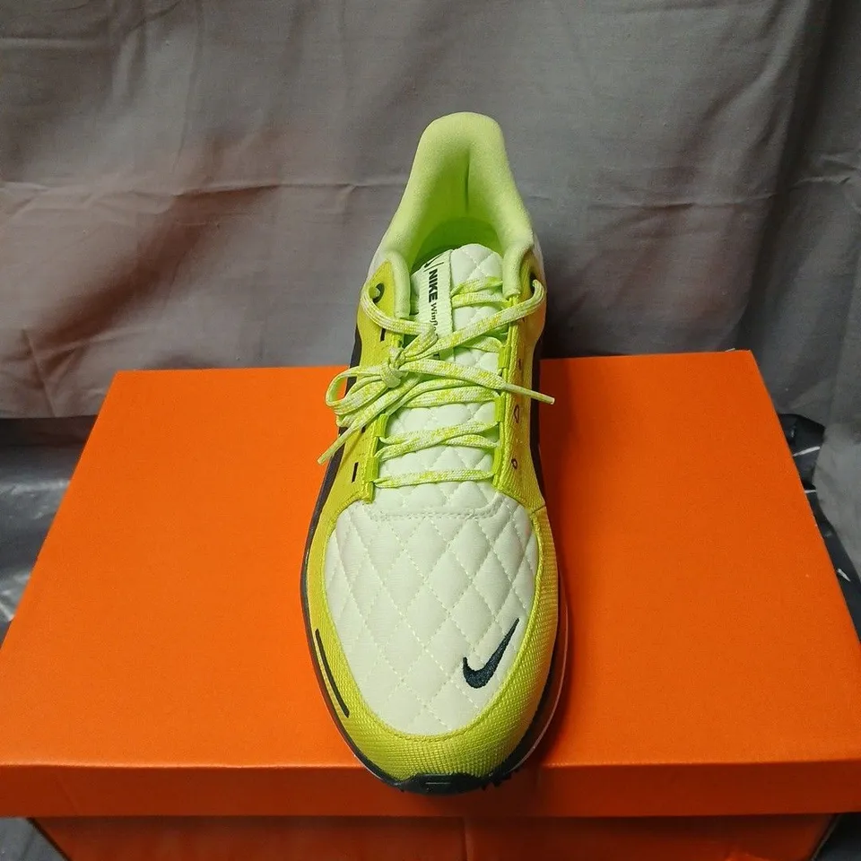 NIKE RUNNING SHOES – NEON YELLOW/WHITE WITH BLACK TRIM (ADULT) UK SIZE 9.5