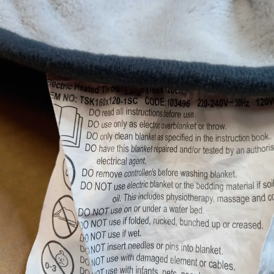 DESIGNER GREY LARGE HEATED THROW - SIZE APPROX 160X120CM