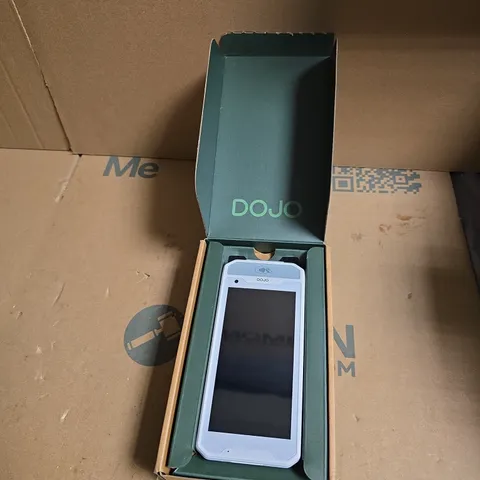 DOJO POCKET WM18PP V2 PORTABLE CARD PAYMENT MACHINE   – WHITE