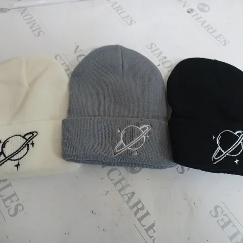 3 X PLANET BEANIES IN WHITE, GREY & BLACK