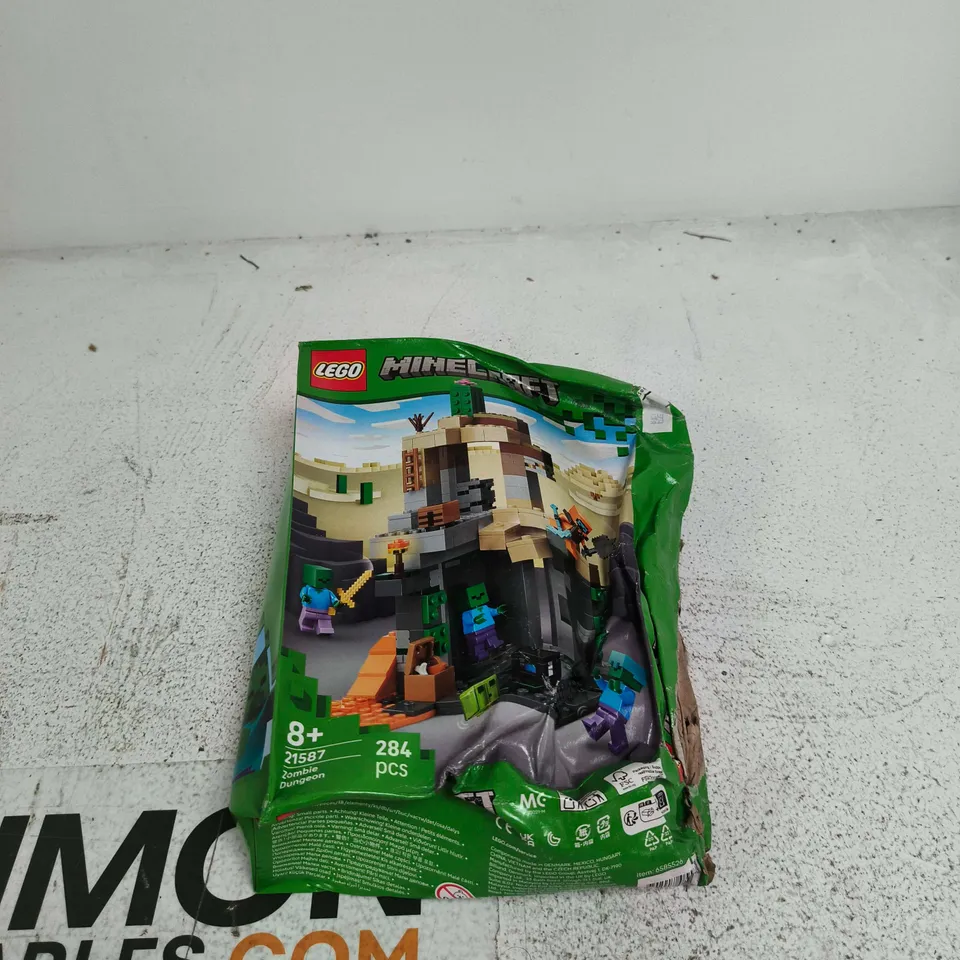 LEGO MINECRAFT ZOMBIE DUNGEON