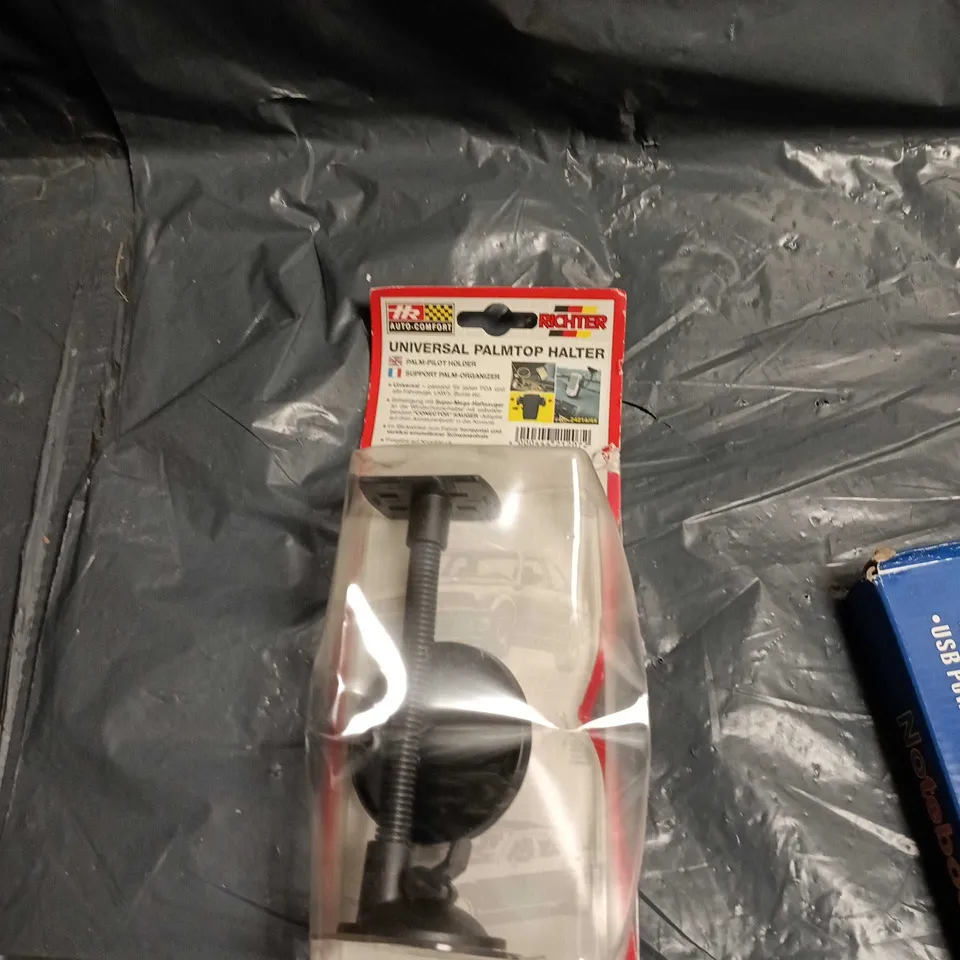 BOX OF APPROXIMATELY 20 ASSORTED ITEMS TO INCLUDE: PALMTOP HALTER, BLUETOOTH GPS RECEIVER AND NOTEBOOK COOLER PAD