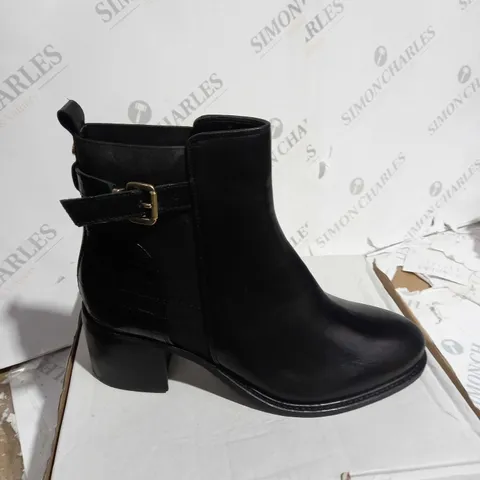 DUNE LONDON BLACK ANKLE BOOT SIZE 8/41