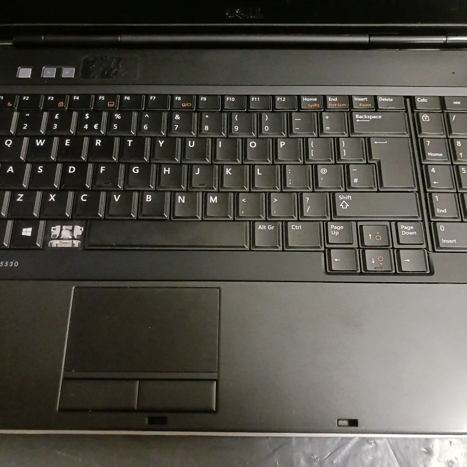 DELL LATITUDE E5530 LAPTOP