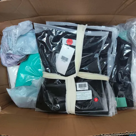 APPROXIMATELY 40 ASSORTED CLOTHING ITEMS IN VARIOUS SIZES, STYLES & COLOURS TO INCLUDE BRANDS SUCH AS &MAISI, BELLA BODIES, LA MAREY, ETC - COLLECTION ONLY