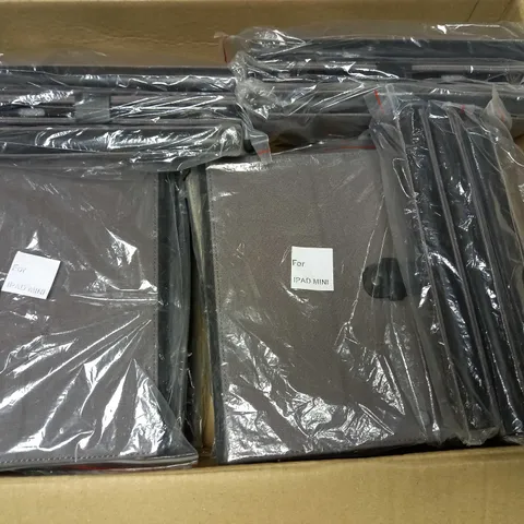 LOT OF APPROXIMATELY 17 ASSORTED TABLET CASES