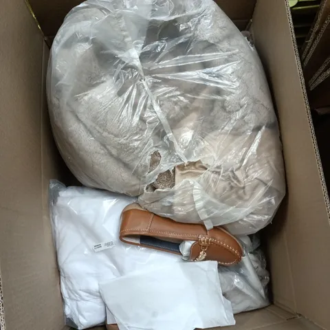 BOX OF APPROXIMATELY 14 ASSORTED ITEMS TO INCLUDE: PINK AND WHITE FLORAL BAG