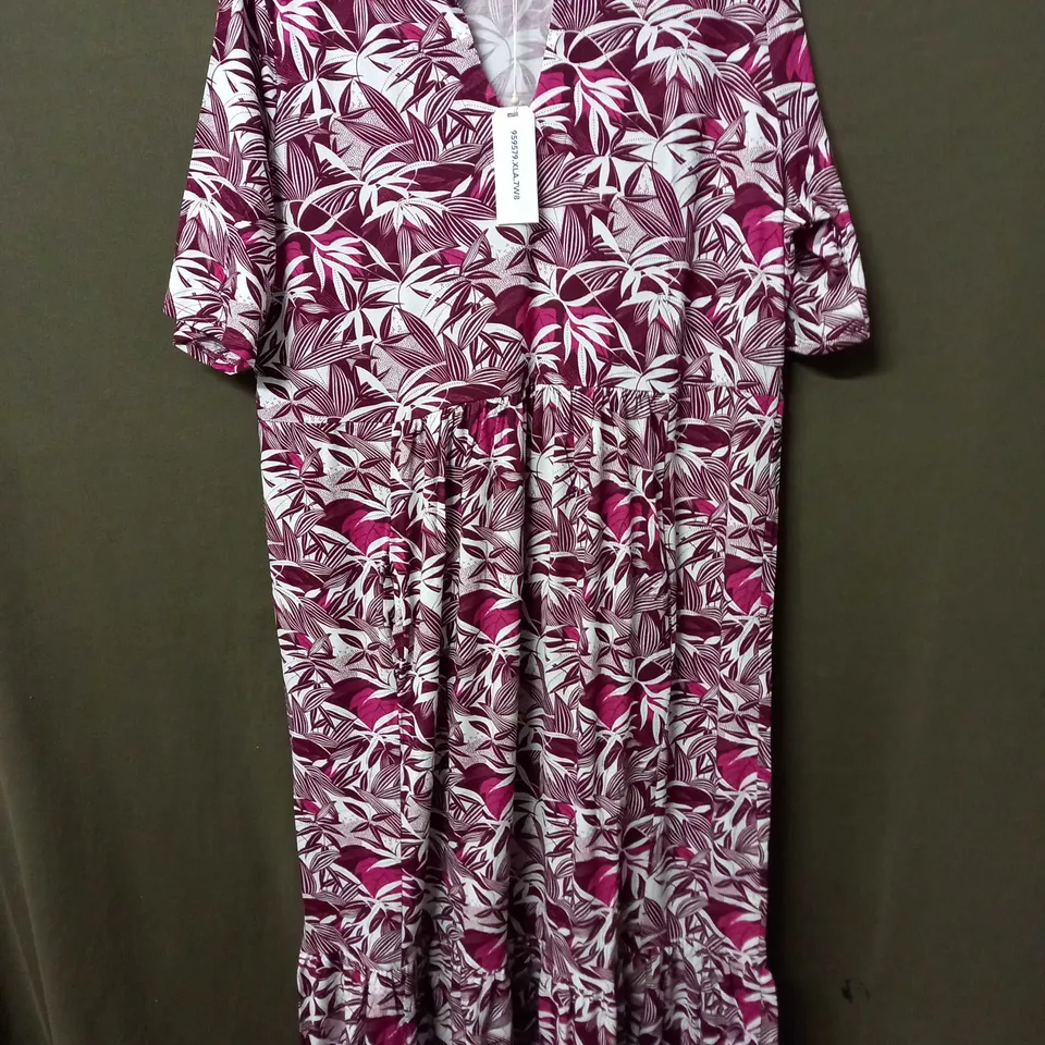 MAISON DE NIMES MAXI DRESS IN TROPICAL FLORAL DESIGN IN WHITE/WINE RED - XL